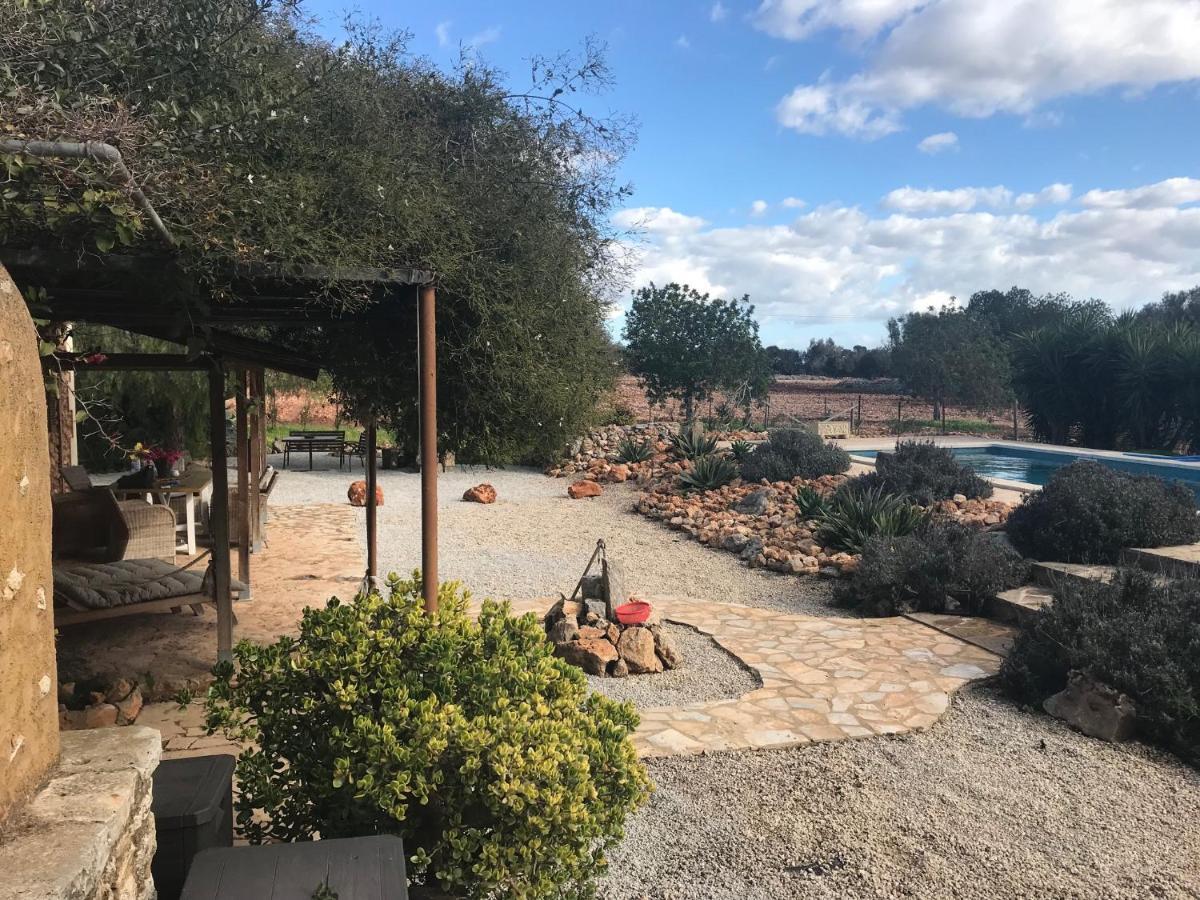 Finca Es Vinyet Villa Поререс Екстериор снимка